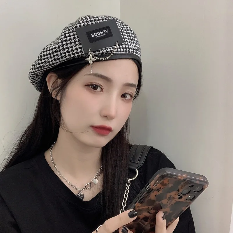 berretto-alla-moda-in-metallo-con-motivo-a-quadri-bianco-e-nero-cappello-da-pittore-retro-per-ragazze-stile-casual-unisex-per-la-stagione-invernale