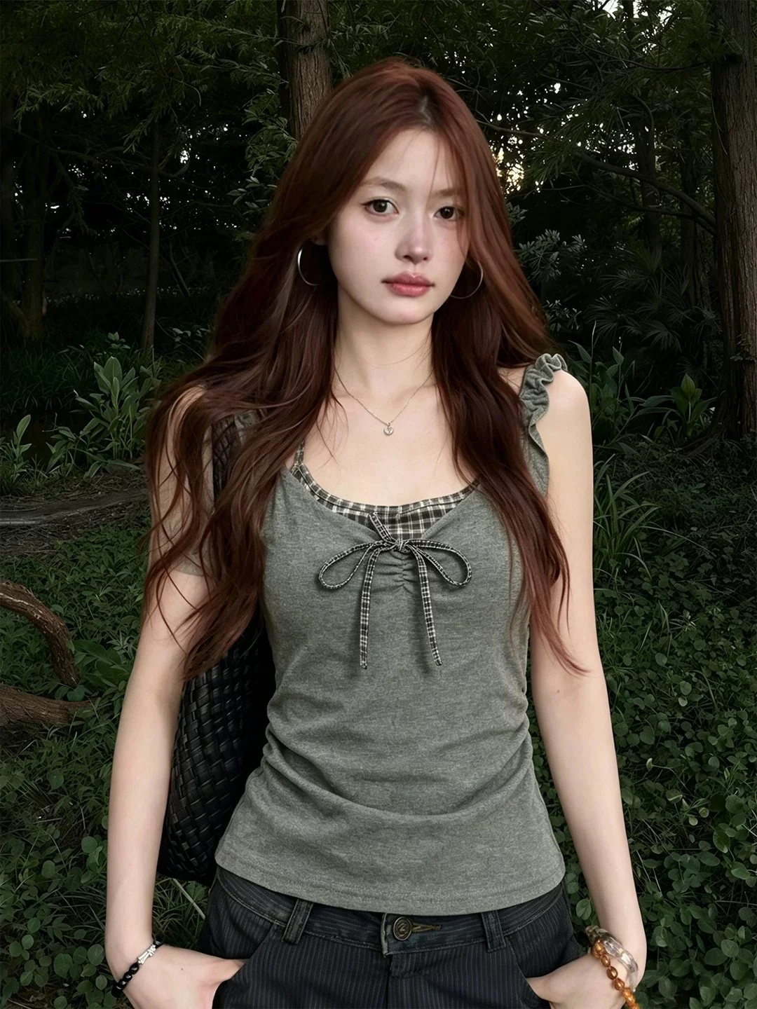 Summer New Design  Knot Plaid Strap Vest Women's Fashion Cotton V-neck Breathable Cool Salt Style Korean Top