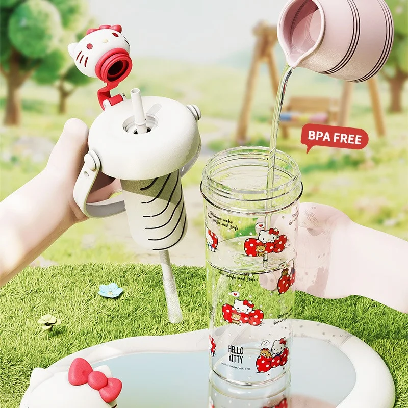 X&W Sanrio Fruit Tea Water Bottles 750ML Hello Kitty Kuromi Transparent Straw Cup With handle Outdoor Travel Cups Students Girls view 3