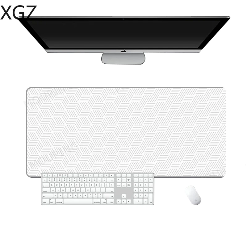 XL XXL White and Black Gamer Mouse Pad Carpet Large Mouse Pad 900x400 Suitable for Office Home Use Non-Slip Fine Sewing Edge