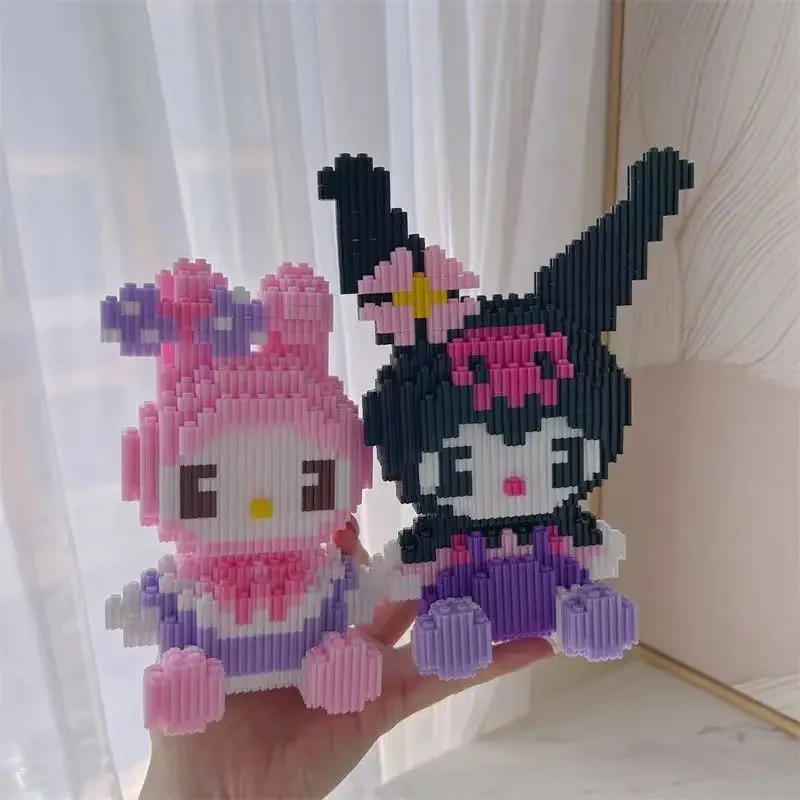 Mini Kuromi Melody Building Blocks Giocattolo Piccole particelle Puzzle 3D Ornamento Ragazza Serie Ornamento regalo