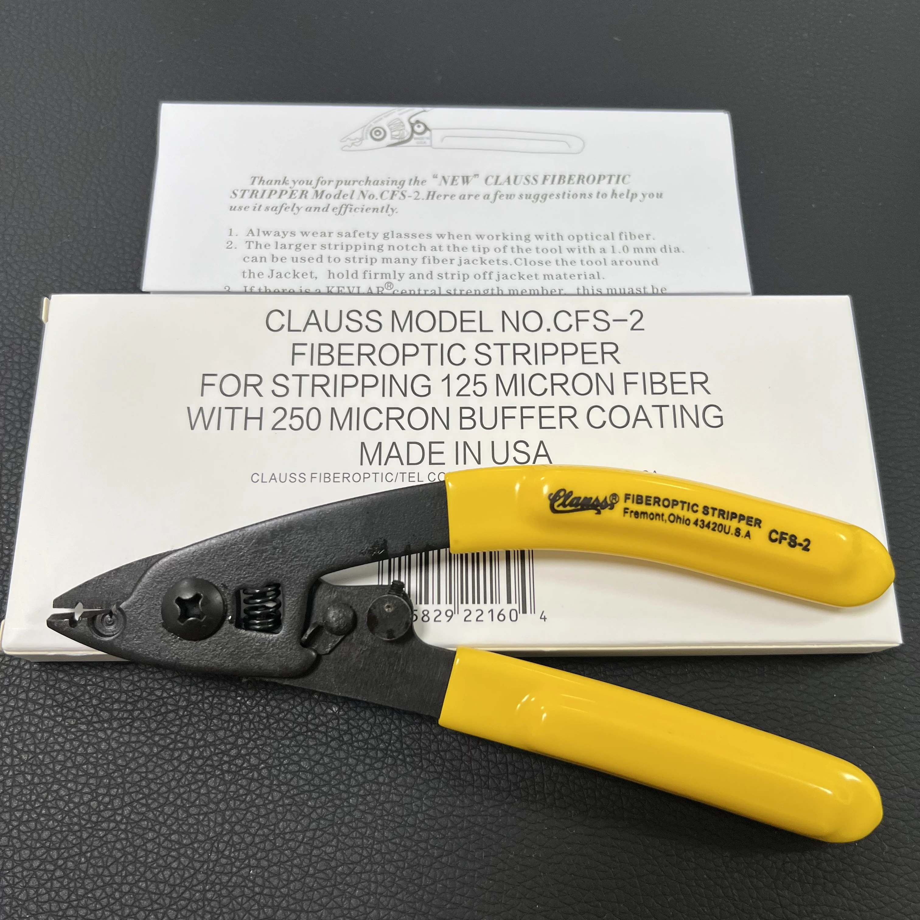 Clauss CFS-2 Fiberoptic Stripper For Stripping 125 Micron Fiber with 250μm Buffer Coating Fremont Ohio 43430 Made in USA