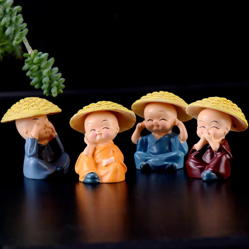 4Pcs/Set Straw Hat The Little Monk For Home Decoration Tea Pet Cute KongFu Car Interior Display