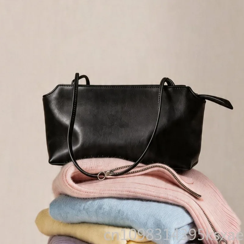 Women's Tote Bag with Soft Lambskin Leather East-West Commuter Korean Minimalist Work Daily Shoulder Handbag