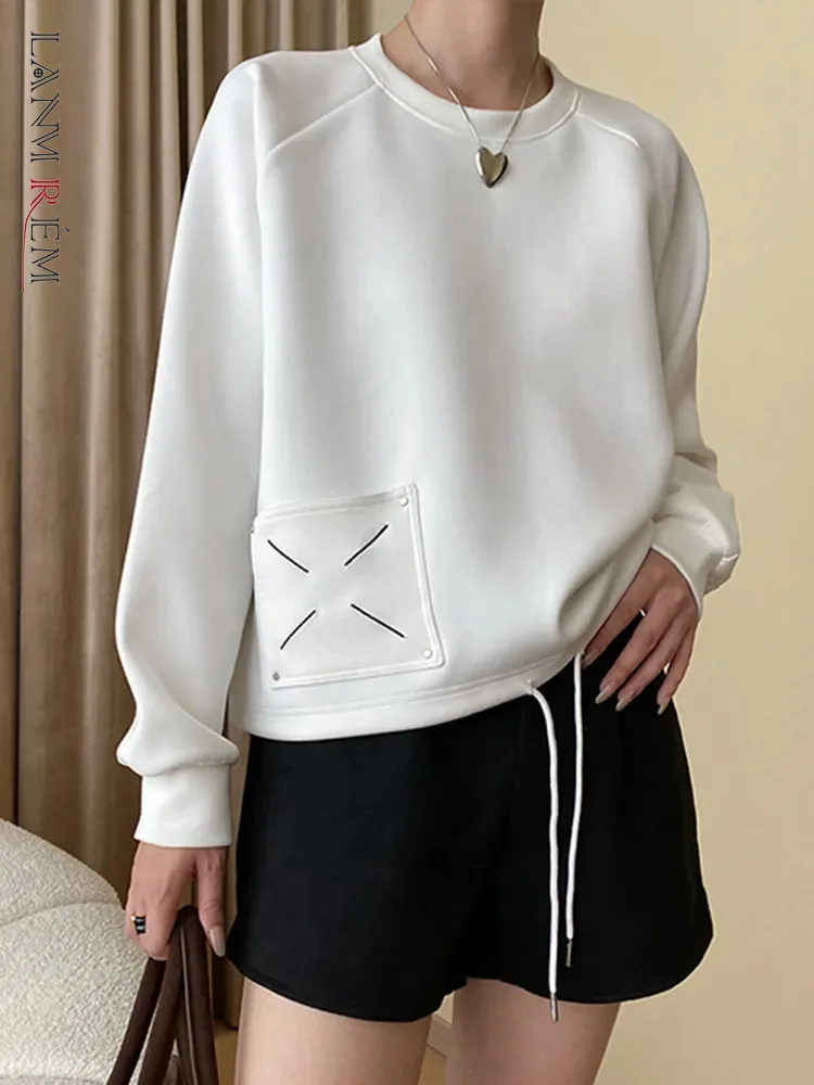 [LANMREM] Embroidered Design Pullover Sweatshirt Women Solid Round Neck Long Sleeve Casual Loose Tops 2024 Spring New 26D6445