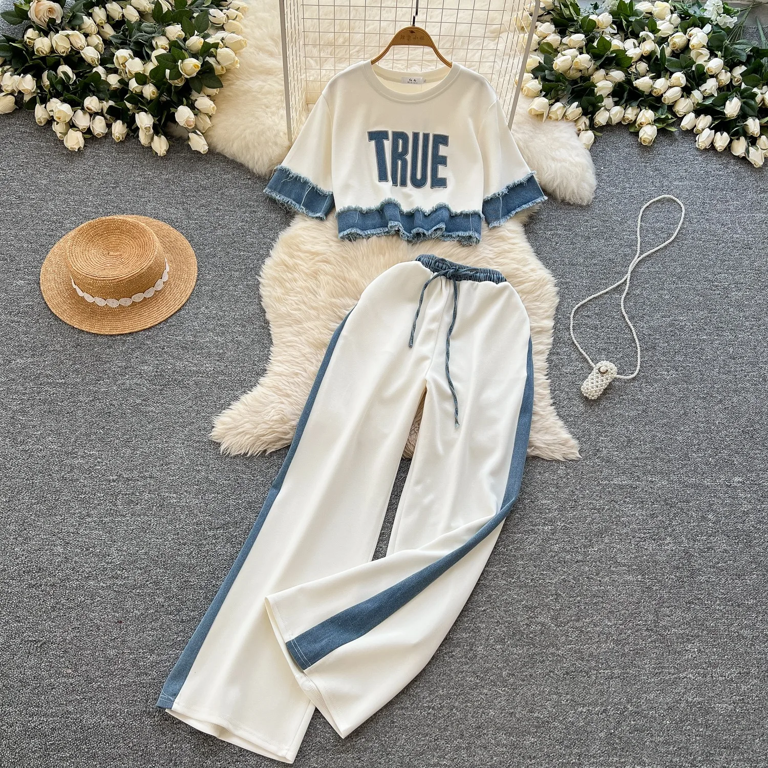 

Women 2025 New Casual Two-piece Sets Design Splicing Tassels Denim Short Sleeved Top+high Waist Slimming Wide Leg Pants