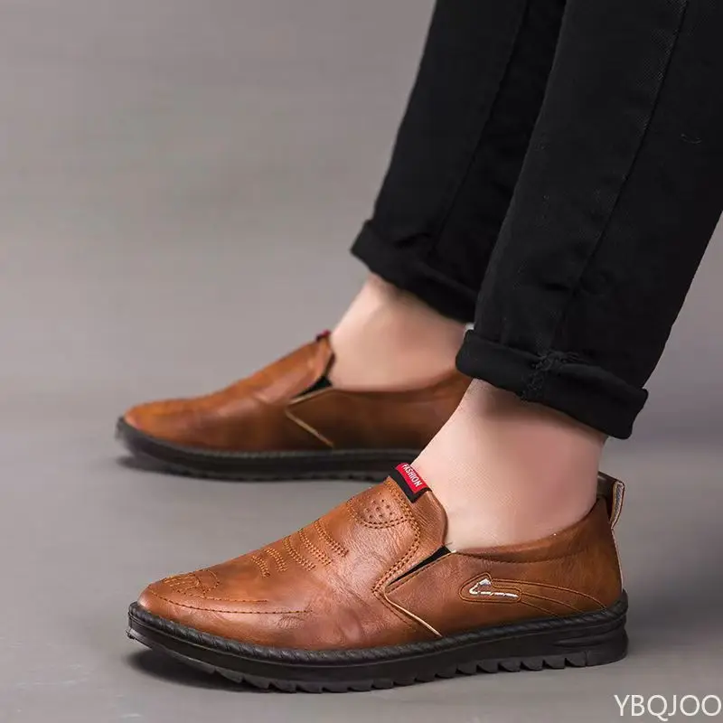 Große Größe Frühling Herbst neue atmungsaktive leichte und lässige Herrenschuhe Outdoor rutschfeste und verschleißfeste Herren-Arbeitsschuhe