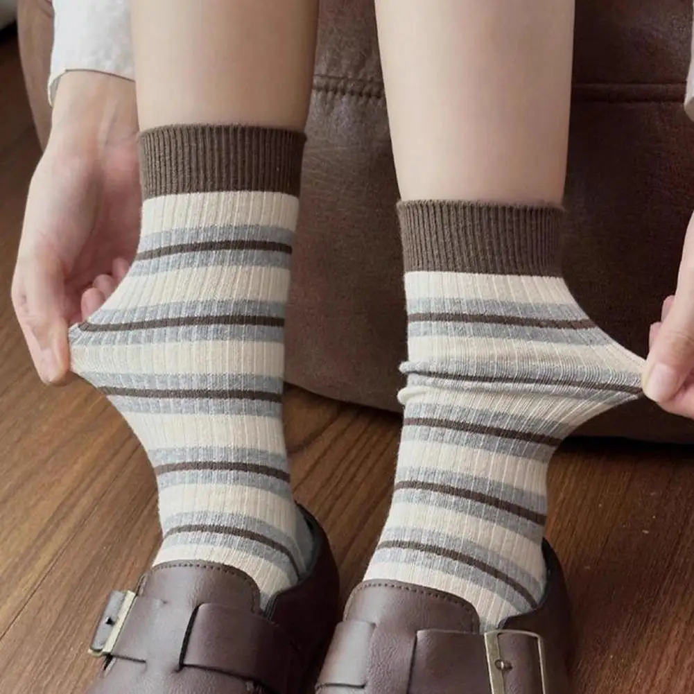 جوارب نسائية محبوكة من القطن كاجوال مخططة بلون الدوبامين للفتيات في المدارس جوارب بطبقة مزدوجة #4