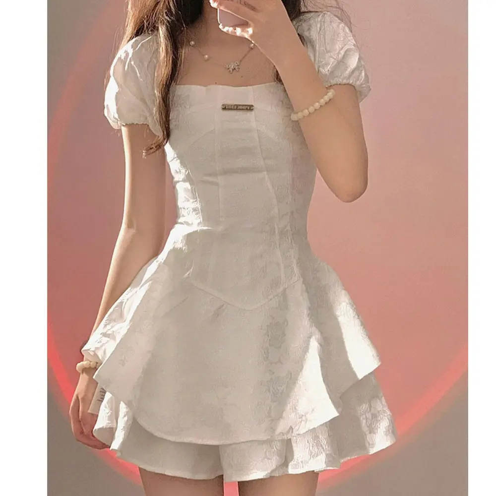 

Летний комплект для чаепития: кружевное платье-бэбидолл и пышная короткая юбка с рукавами-фонариками для женщин, комплект из двух предметов