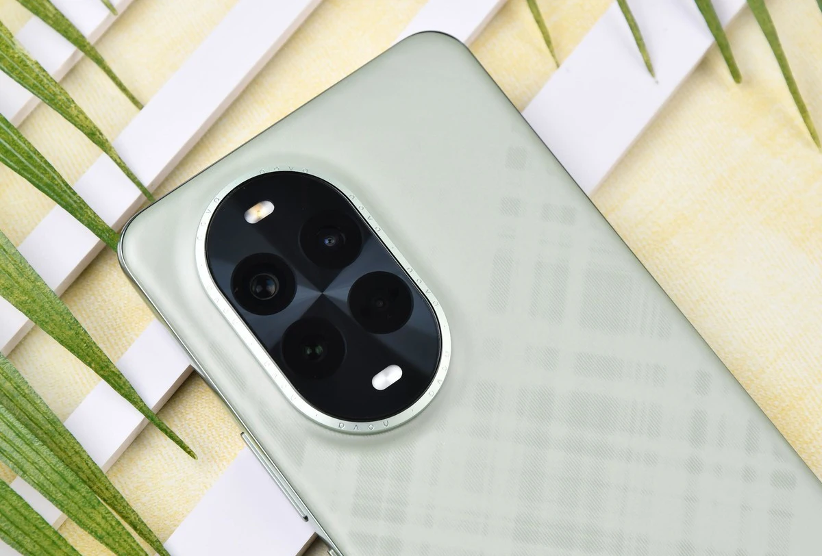 Teléfono Móvil Huawei Nova 13 Pro 5G, Pantalla de 6.76 Pulgadas y 120 Hz, Kirin 8000, Cámara de 50 MP, Batería de 5000 mAh, HarmonyOS 4.2, Smartphone
