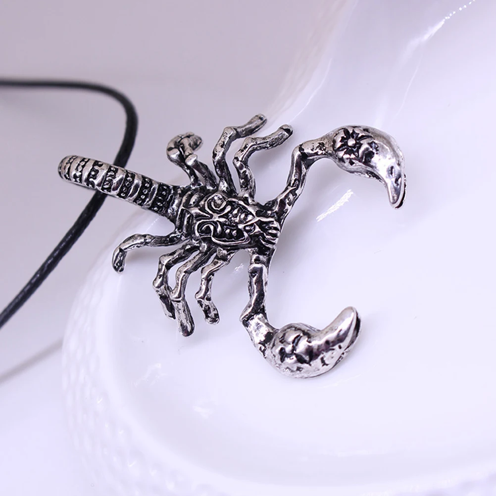 

Scorpion Pendant Necklace Gothic Necklaces for Men Jewelry European and American