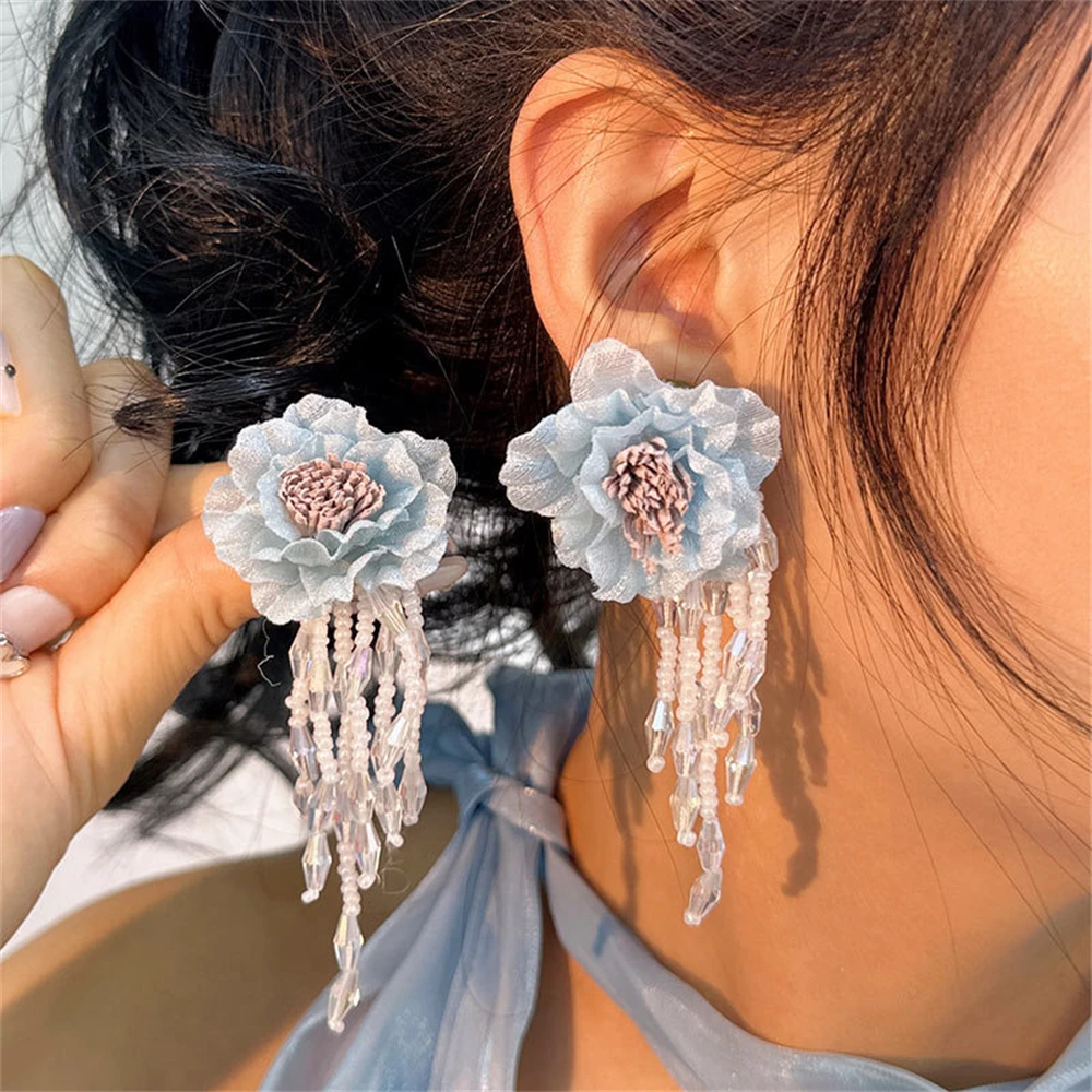 Boucles d'oreilles en cristal de carillon pour femmes, boucles d'oreilles longues pour mariées, fête de mariage, fleur, perle, pompon, boucle d'oreille goutte, accessoires de bijoux de luxe, 2025