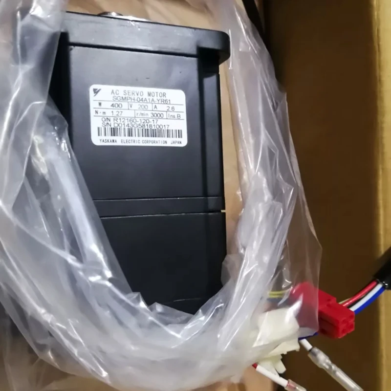 New Yaskawa SGMPH-04A1A-YR61 Servo Motor In Stock Fast Shipping