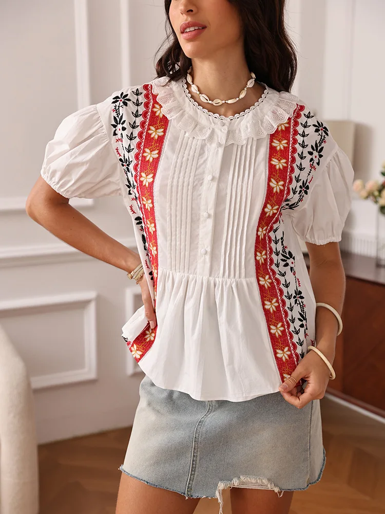 

2025 Fashion French Summer Short Sleeve Shirt Heavy Embroidery Pullover Lace Round Neck Loose Temperament Women's Top