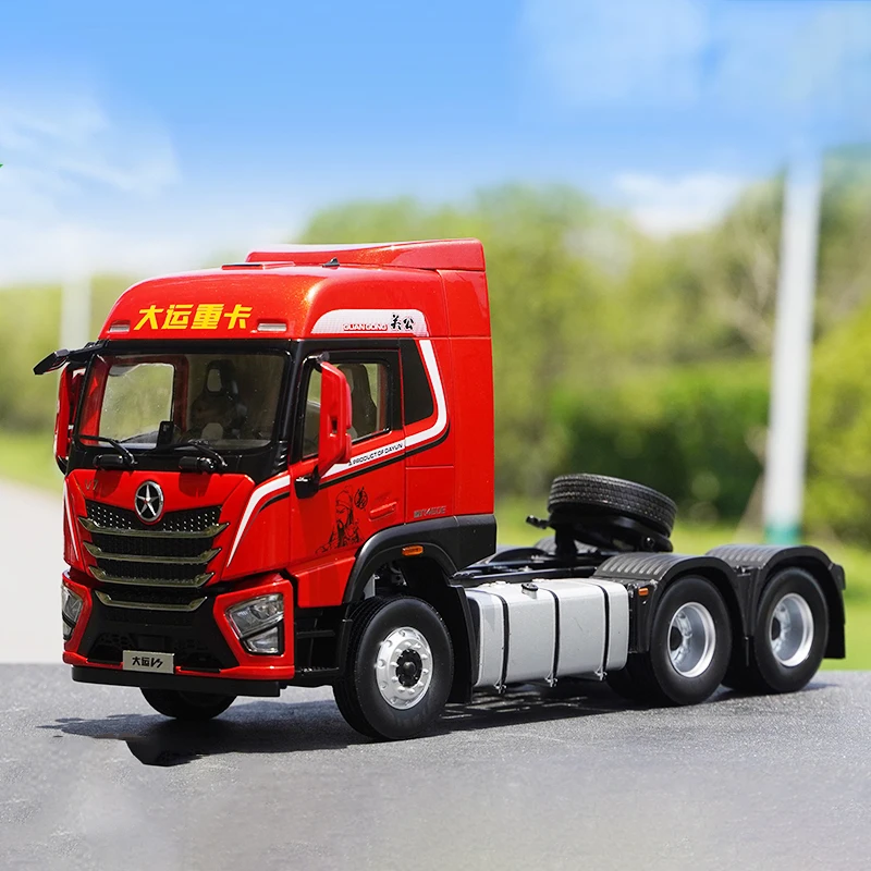 

Diecast 1:24 Scale Dayun Heavy Truck V7 6X4 Tractor Alloy Engineering Car Model Collection Souvenir Display Vehicle Toys