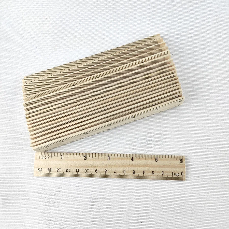 Confezione da 20 righelli in bambù o legno Righelli per studenti Righelli scolastici in bambù Righello per ufficio Righello di misurazione, 2 scale (6 pollici e 15 cm)