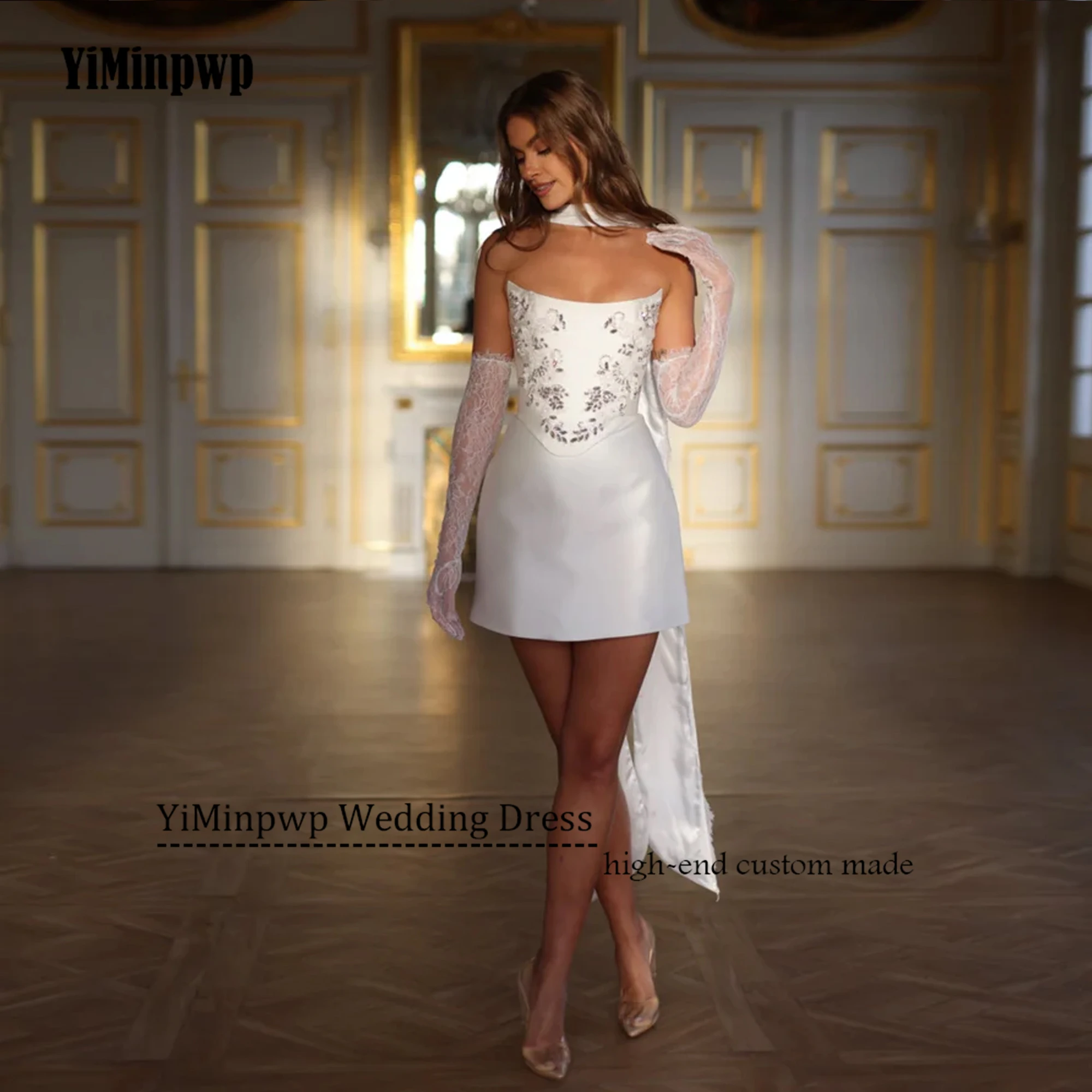 Cristal bretelles Mini robes De mariée femmes 2025 gaine sans manches au-dessus du genou Satin robe De mariée robes De Novia personnaliséRobes de mariée en cristal sans bretelles Mini femmes 2025 gaine sans manches au-