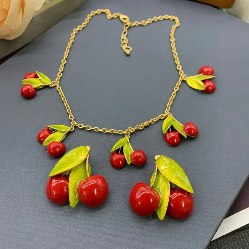 Vintage red cherry Dripping Oil Necklace Earrings Fresh and elegant girl jewelry