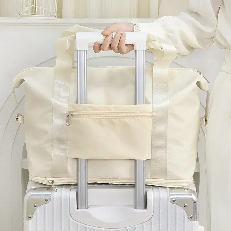 Large Capacity Travel Storage Bag Oxford Wet and Dry Separation Maternity Bag with Expandable Design for Efficient Organization
