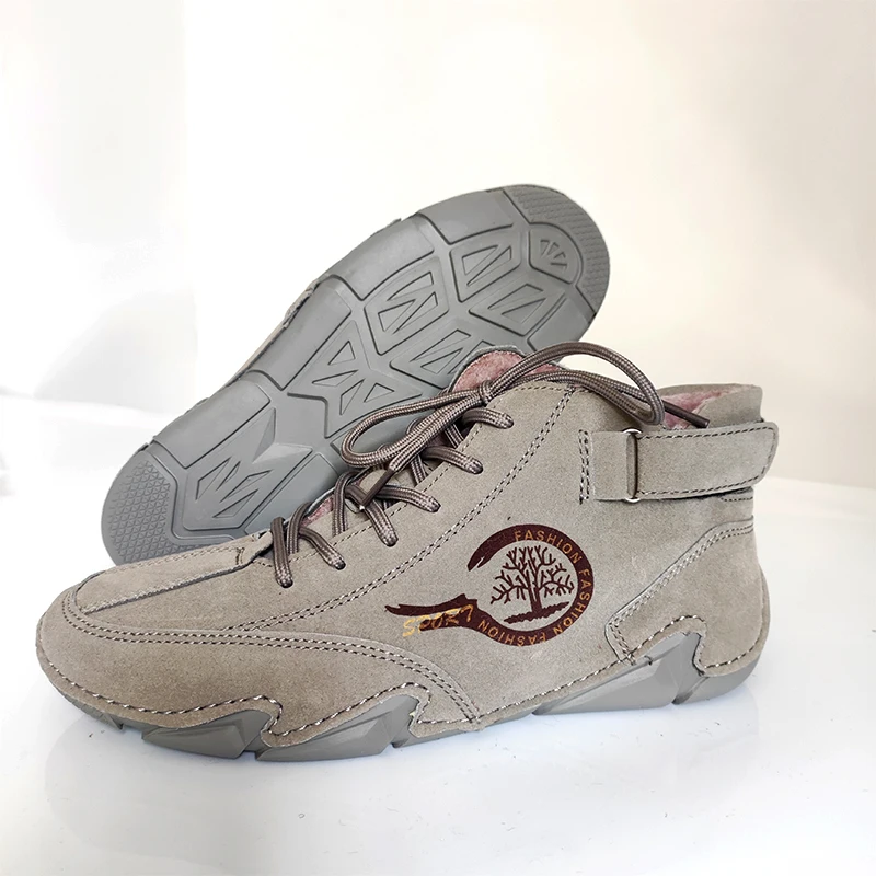Men's Casual Sports Shoes Leather 2024 New Anti Slip Men's High Top Shoes Short Boots Comfortable Winter Cotton Warm Snow Boots