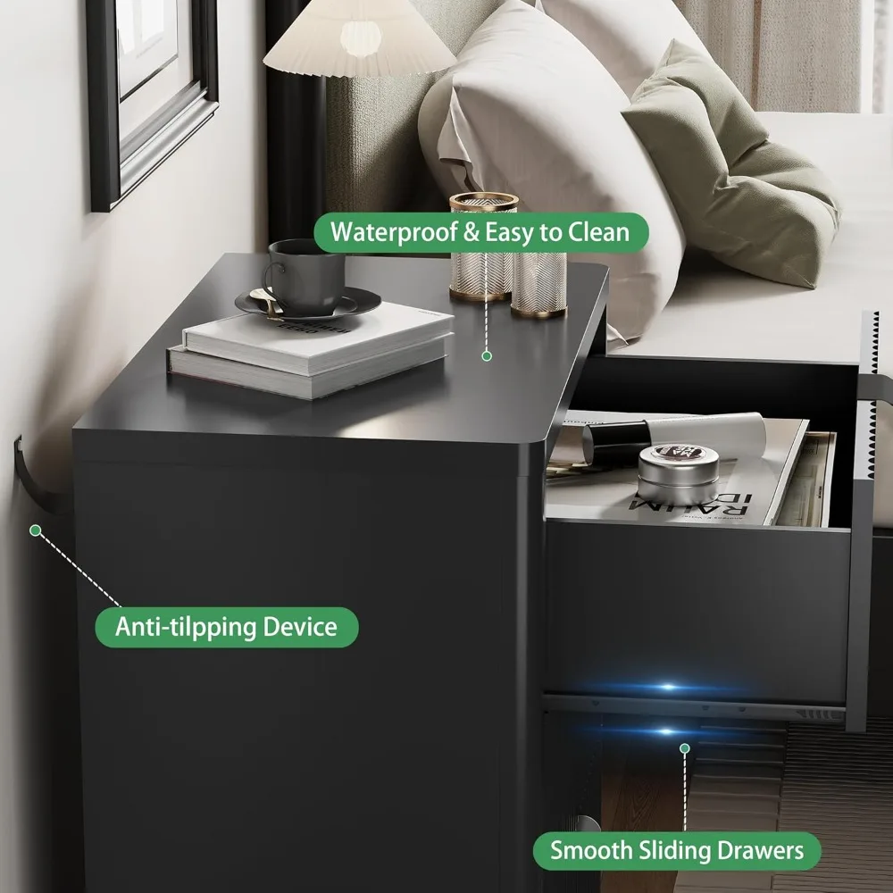 منضدة خشبية واسعة مخددة حديثة من منتصف القرن مع 3 أدراج ومقابض معدنية