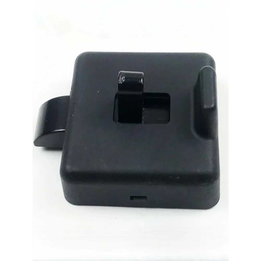 

Excavator Parts For Komatsu PC130/200/210/220/300/360-6-7 Sunroof Lock Sunroof Lock