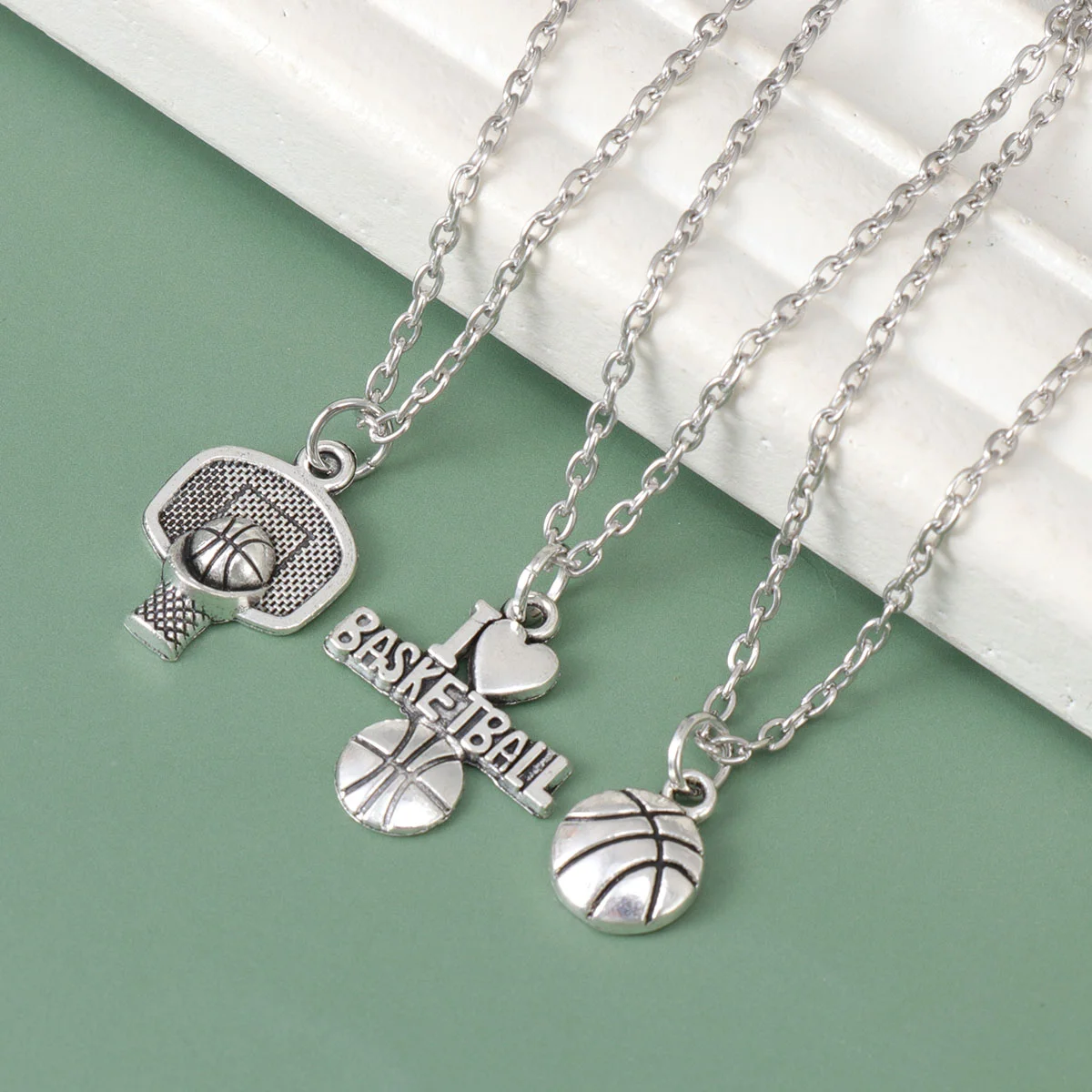 3pcs Basketball Necklace Delicate Necklace Chain Alloy Necklace Couple Necklace for Man Women Couple (Sliver)