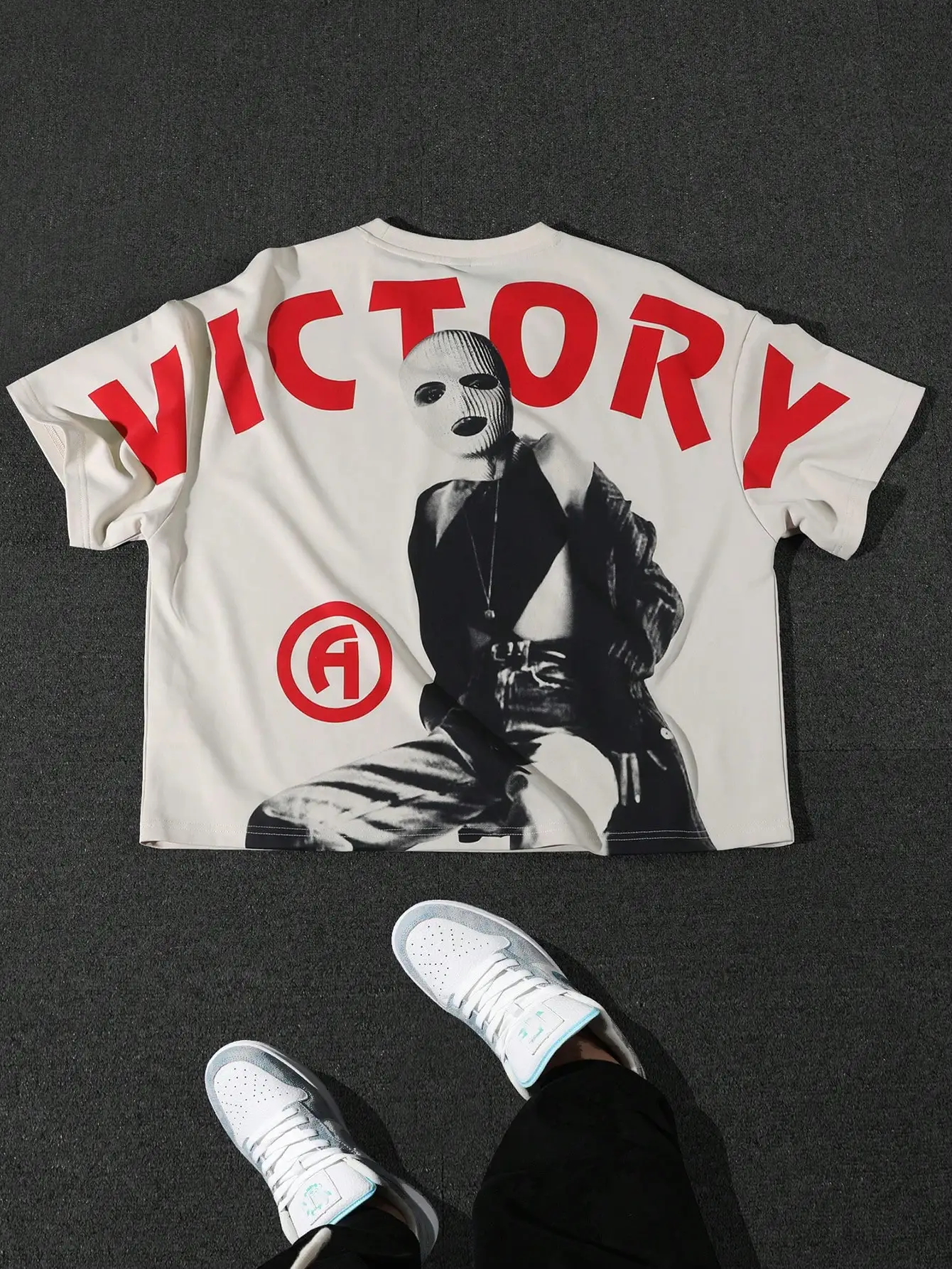 

Мужская свободная футболка в уличном стиле с ярким графическим принтом, повседневная белая футболка в стиле хип-хоп