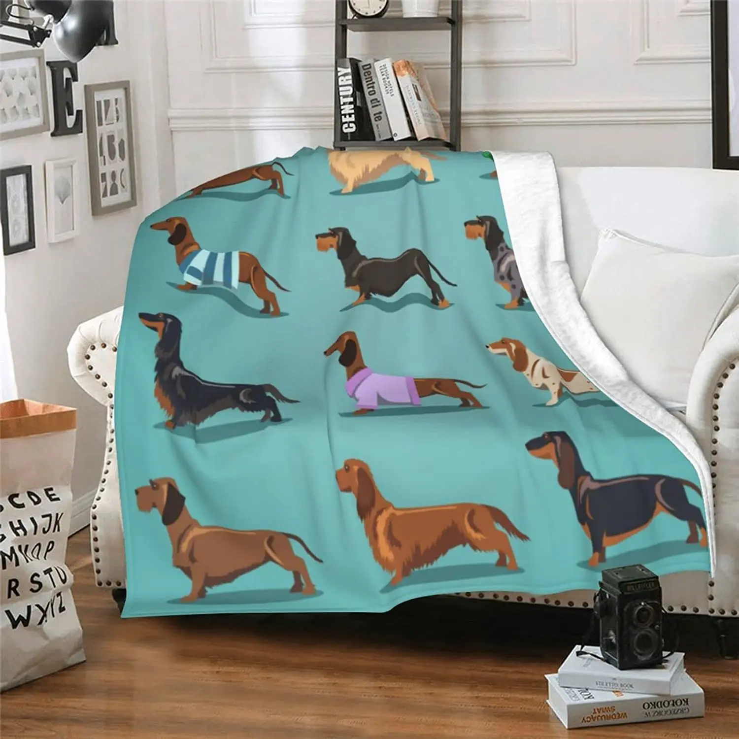 Cute Dachshunds Dog Soft Throw Blanket Warm Blankets Lightweight Tufted Fuzzy Flannel Fleece Throws Blanket for Bed Sofa Couch