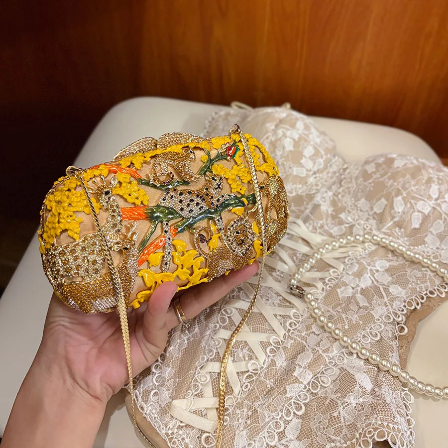 

Изысканная вечерняя сумка-клатч с вышивкой, блестками и ажурным узором в ретро-стиле, сумка-мессенджер для знаменитостей