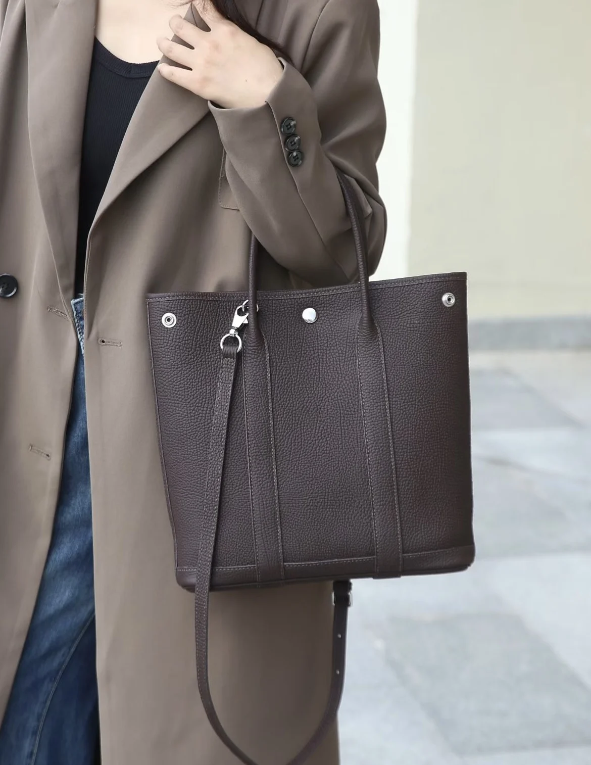 

HKKB Autumn Winter Vertical Leather Cuter Bag Garden Design Uke Wood Top Layer Cowhide oulder Bag for Women Casual Sle