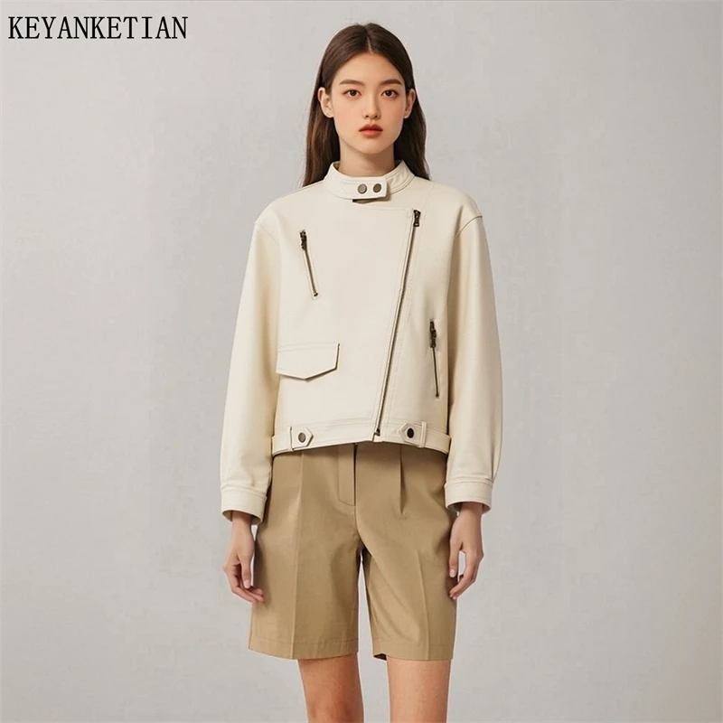 เสื้อแจ็คเก็ตหนังเทียมสั้นสำหรับผู้หญิง คอลเลคชั่นฤดูใบไม้ผลิ 2026 สไตล์ลำลอง คอทรงโอ ซิปแบบไม่สมมาตร ทรงหลวม ผ้า PU