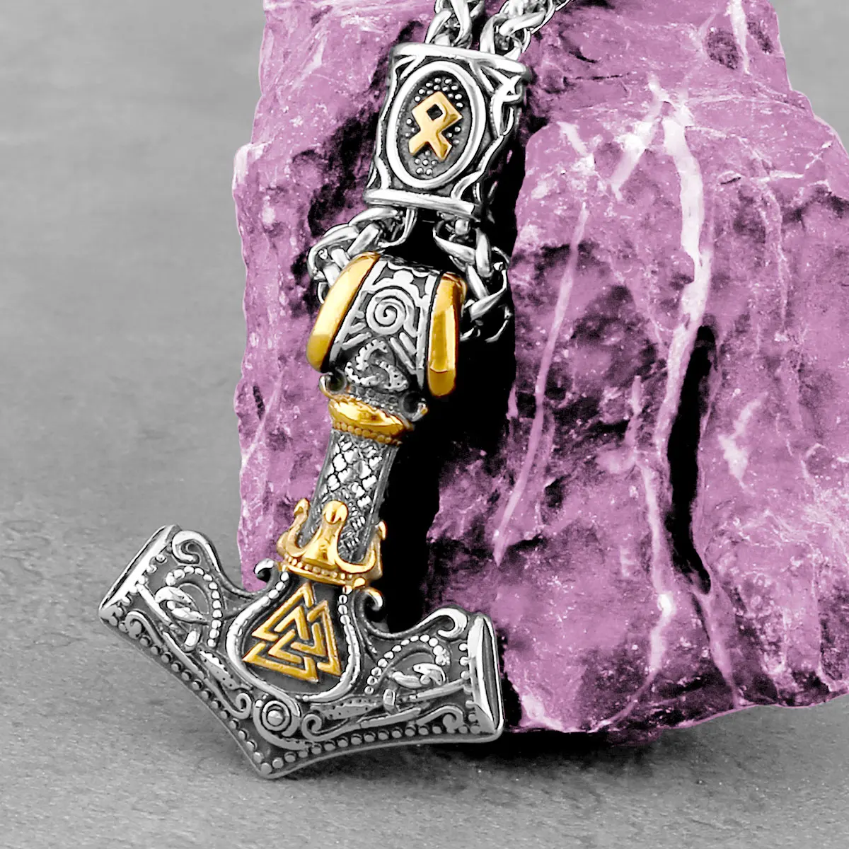 

Vintage Viking Thor's Hammer Necklace Scandinavian Rune Amulet Stainless Steel Pendant Fashion Tide Men's Wholesale Jewelry