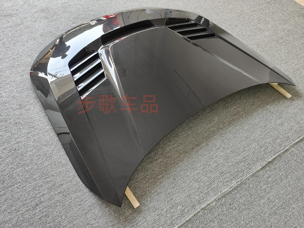 

V Style Dry Carbon Fiber Hood for BMW 2 Series G87 M2 G42 M240 Front Engine Valve Cover Auto Parts Performance Kit