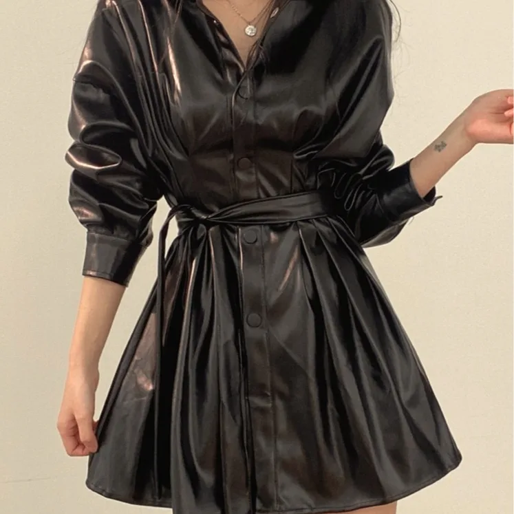 Korean Chic Vintage Pleated Waist Fashionable Belted Motorcycle Leather Shirt Jacket Women's Business Casual Style PU Leather