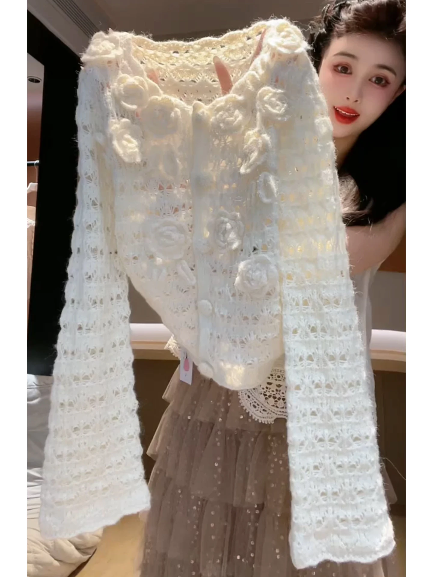 

Early Spring Apricot Long Sve Knitted Open Cardigan Women's Design Versatile Slimming Faionable Top Hollow out 3D Flower