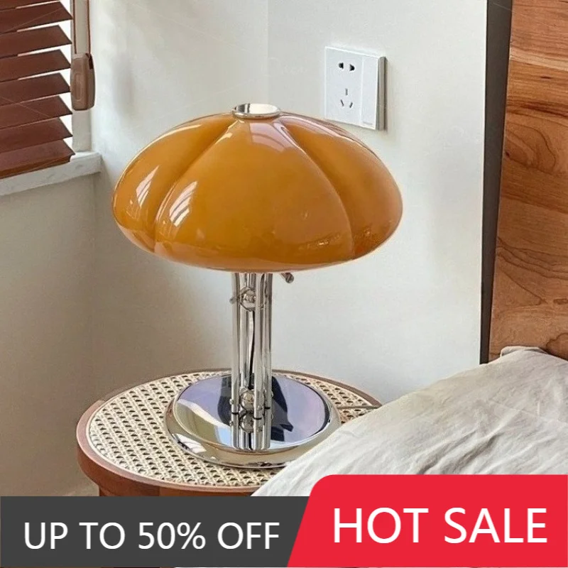 Mushroom Night Light Metal Luxury Bedside Lamp Modern Creative Household Desktop Table Lamp Bedroom Decoration Accessories
