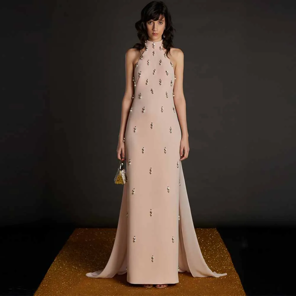 Vestidos de noite de luxo 2025 jersey bainha/coluna vestido de celebridade champanhe gola alta pérolas strass cauda vestido de baile longo