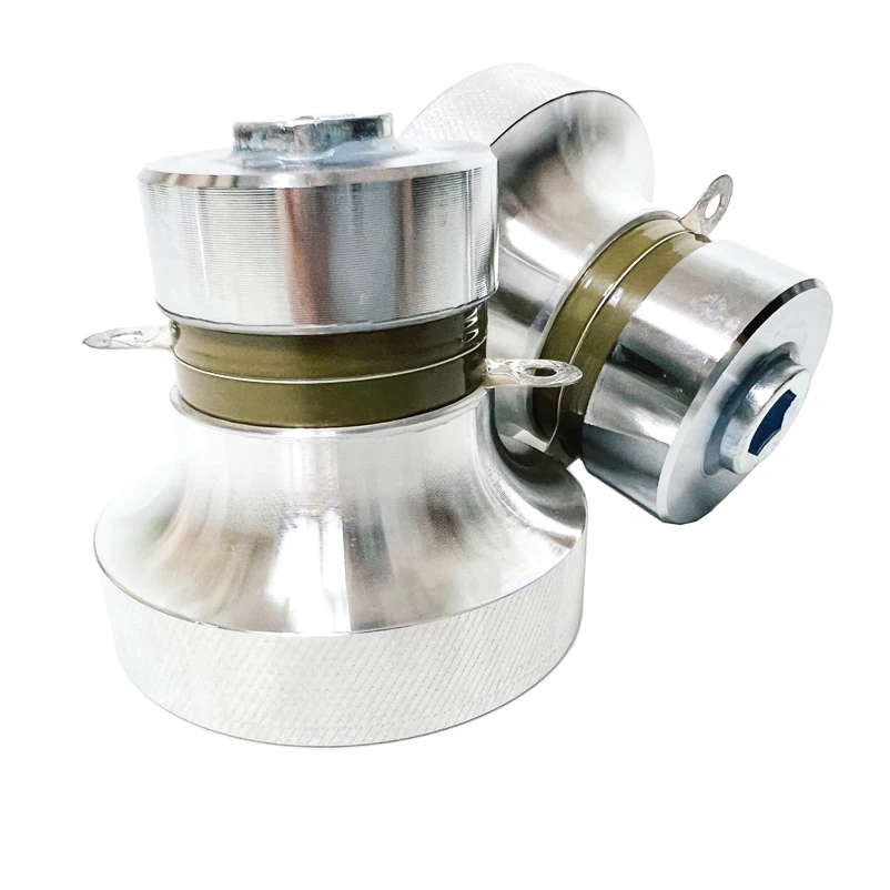 28KHz 40KHz ความถี่คู่ Ultrasonic Transducer สําหรับบล็อกเครื่องยนต์คาร์บอนหัวคาร์บูเรเตอร์เทอร์โบชาร์จเจอร์อุปกรณ์ทําความสะอาด