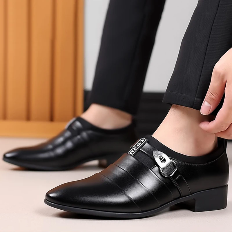 2024 new leather shoes men's business dress shoes Korean version men's shoes large pointed casual shoes image 4