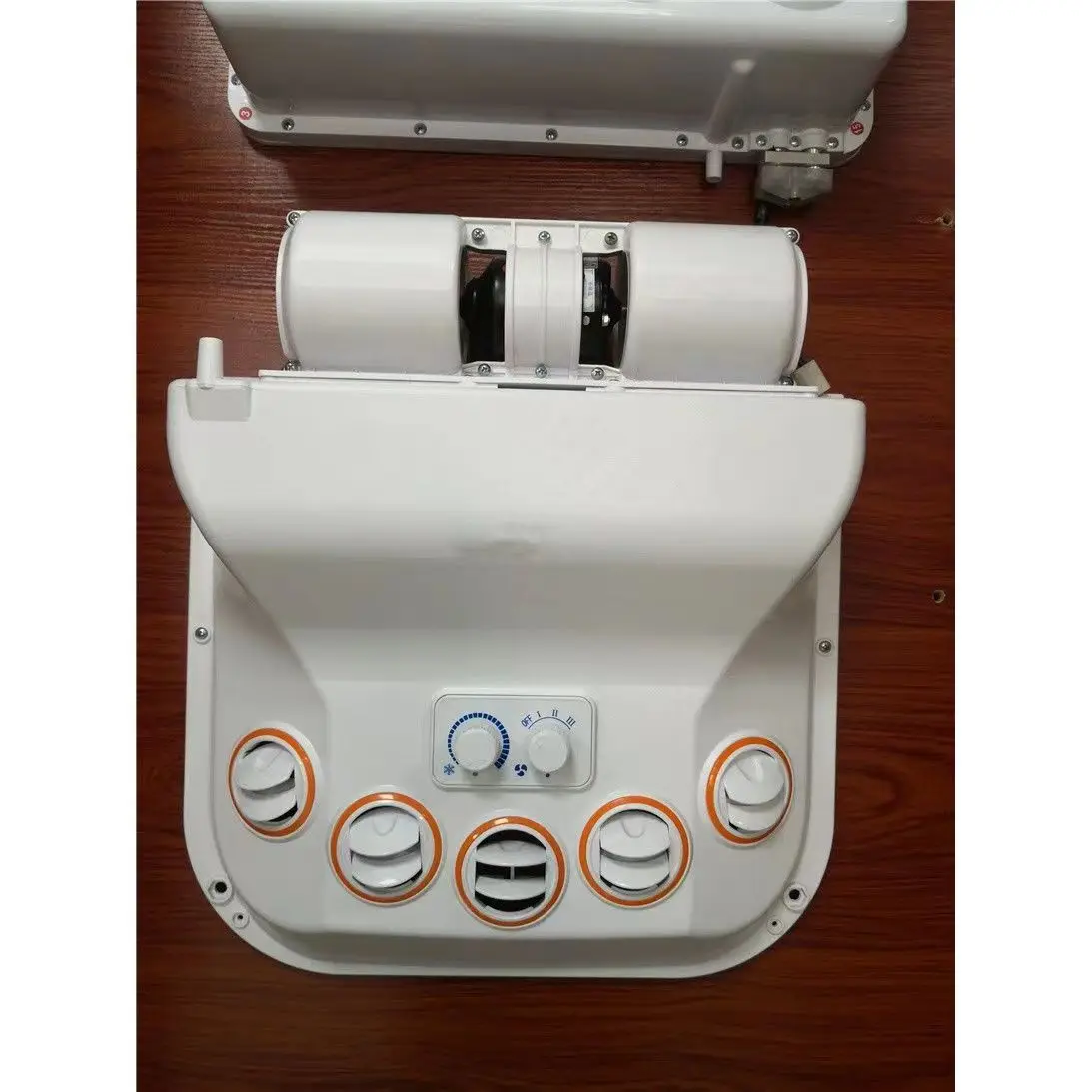 

Universal Heating and Cooling air Conditioner 24v Evaporator Original Car air Conditioning System 12v Hidden air Conditioner