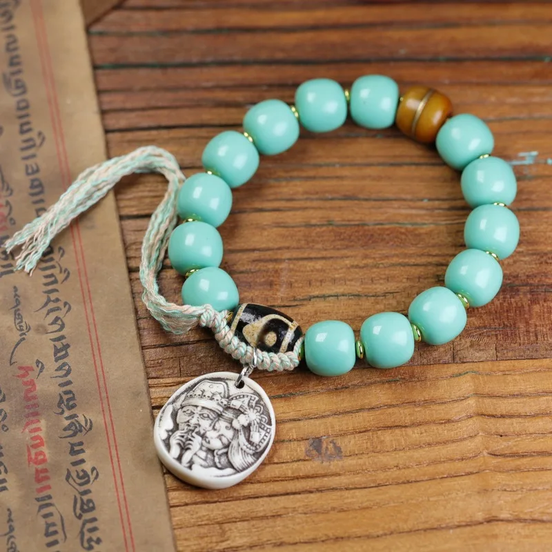 Old-style beads , second-generation turquoise bracelet with camel bone accessories