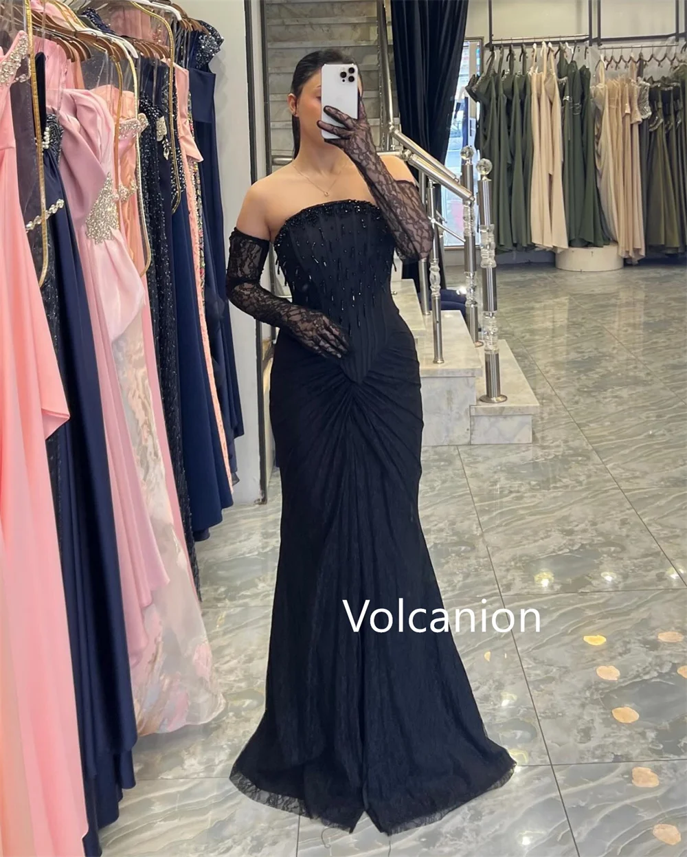 カスタマイズされたマッチングレースプリーツスパンコールマーメイドストラップレスロングドレスオーダーメイドの機会に合わせた中国風