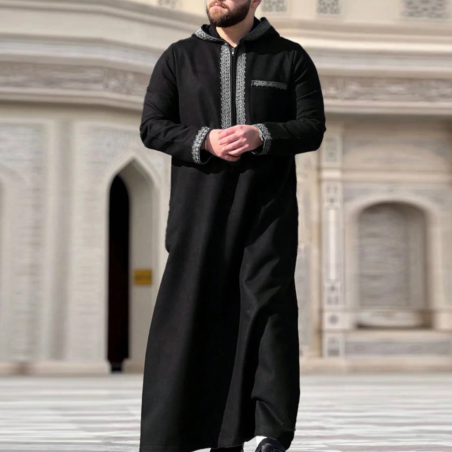 Men's Ethnic Pattern Embroidery Zipper Hooded Robe Traditional Long Sleeve Pocket Jubba Thobe for Daily Wear Man Islamic Thobe