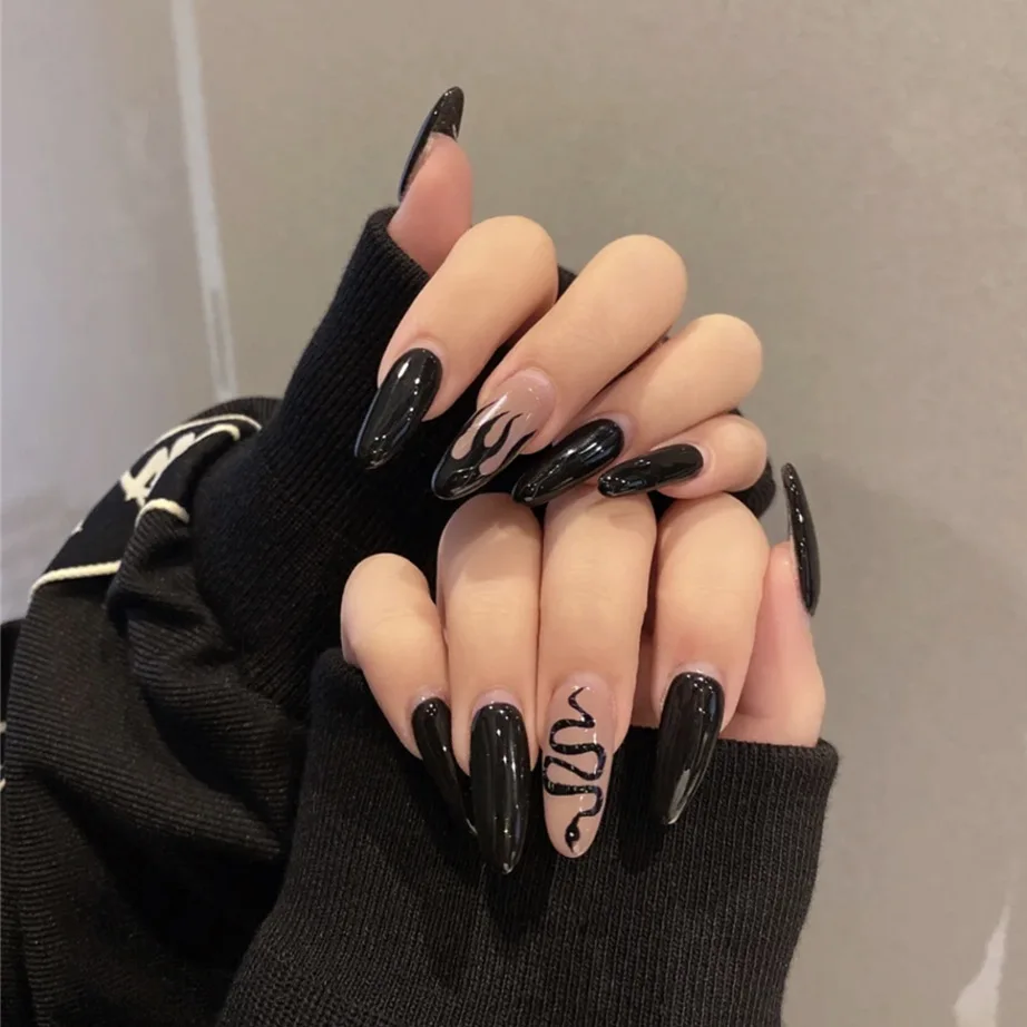 

24pcs/set Black Detachable Almond Full Cover False Nails Snake Pattern Stiletto Fake Nials Simple Press on Nails DIY Manicure