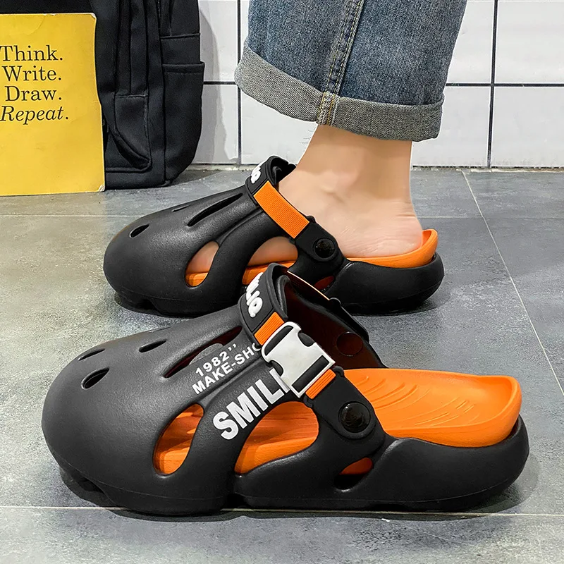 New Men's Sandals Barefoot Beach Shoes Anti Slip and Wear Resistant Soft Bottom Baotou Breathable Seaside Leisure Beach Slippers