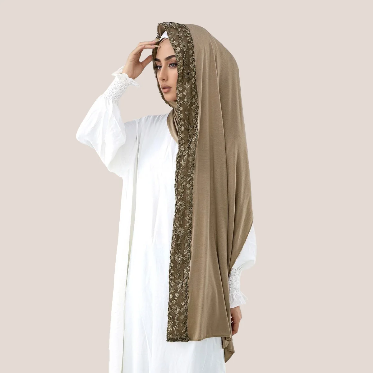 Spitze Stickerei Baumwolle Jersey Muslimischen Hijab Langen Schal Frauen Kopf Wraps Schal Turban Eid Soild Stirnband Malaysia Tudung 170*60 cm
