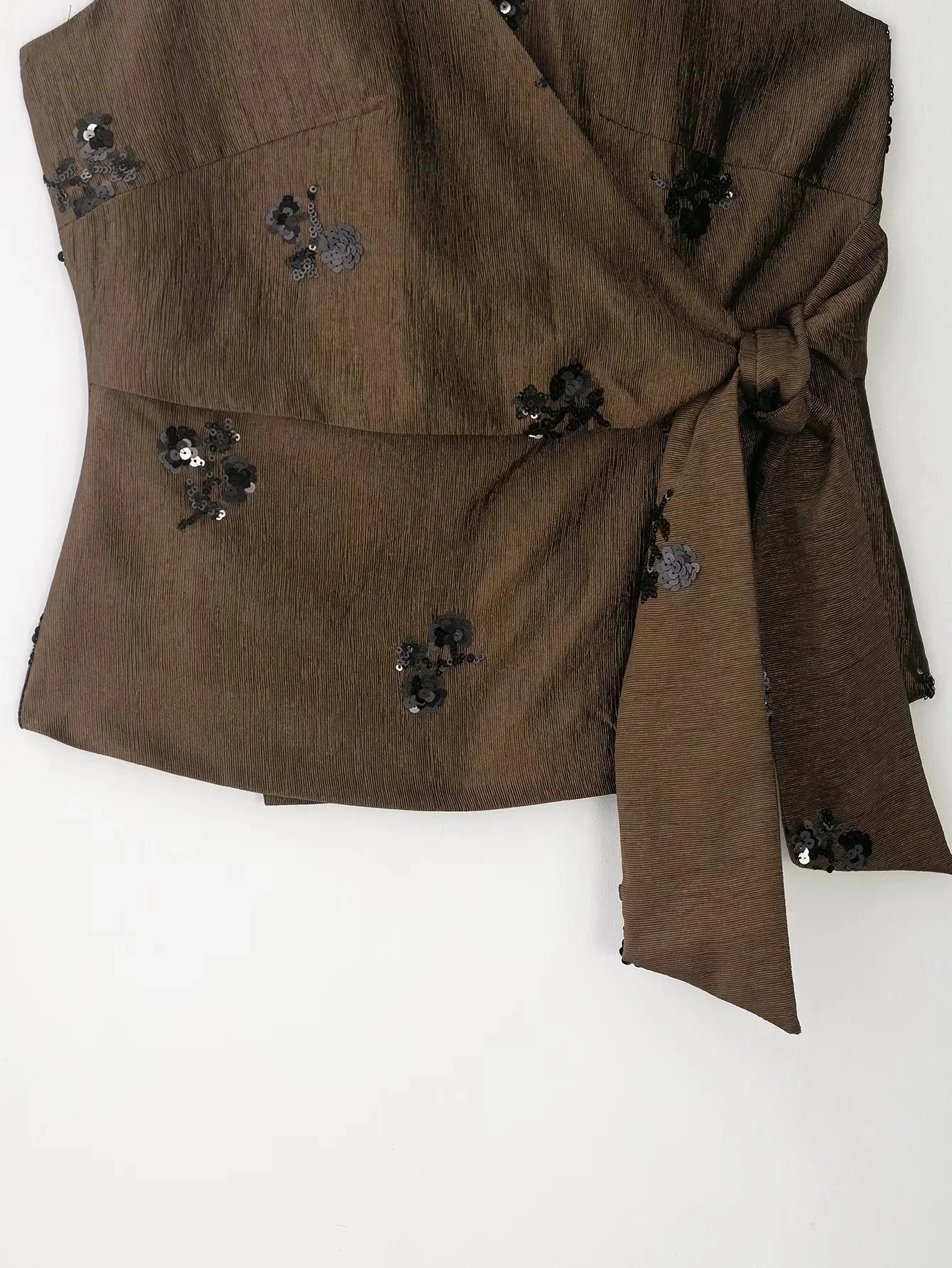 KONDALA Vintage Sexy Chic Damen-Hosenanzug Rückenfreies Pailletten-Neckholder-Top Lange Weite Hose Mode 2026 Frühling Sommer Strandanzug – Detail 9