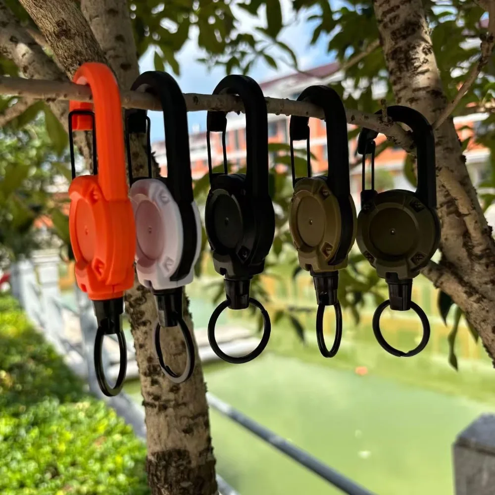 1Pc Plastic Keychain Badge Reel for Outdoor Fishing Retractable Reel Bagpack Hanging Hook Card Badge Holder Reels