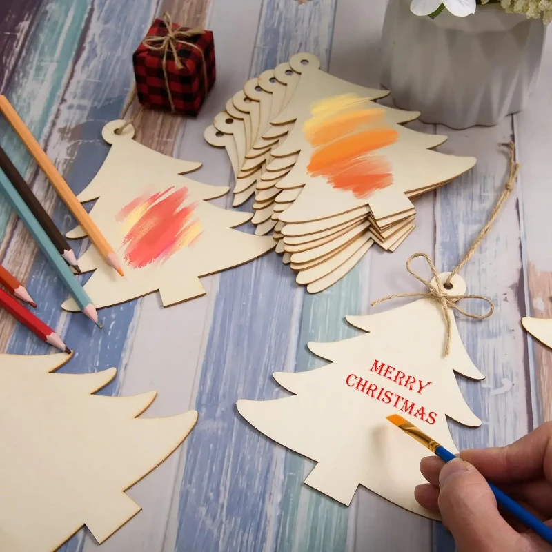 Paintable Blank Wooden christmas tree Festival Ornaments Xmas Tree Hanging Wood Slices for DIY Art Crafts Christmas Decoration